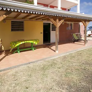 https://maison-de-vacances-cap-chevalier.comcaribbean.com